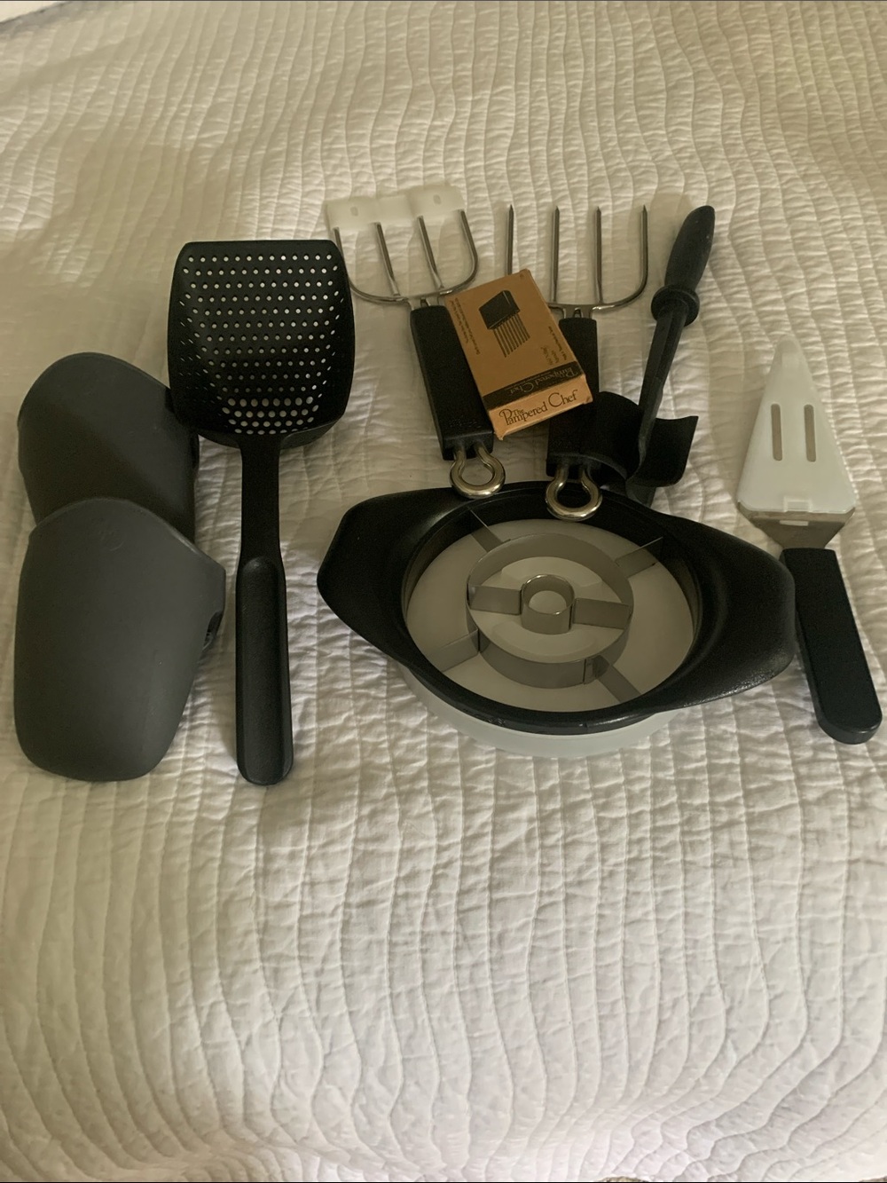 Pampered Chef Kitchen untensils